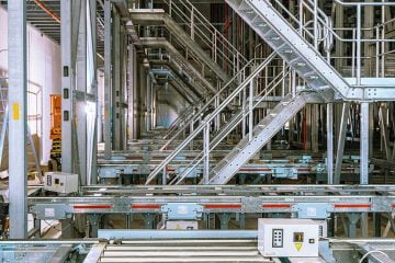 Automation of high bay warehouse for the beverage carton manufacturer Elopak