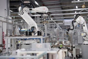 Flexible robotics megafactory fully automated for the Chinese market