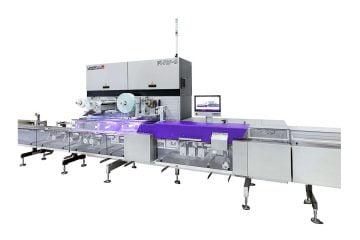 Flexible solution for wrapping bars and tablets into flow packs: the FHW-S by LoeschPack at ProSweets
