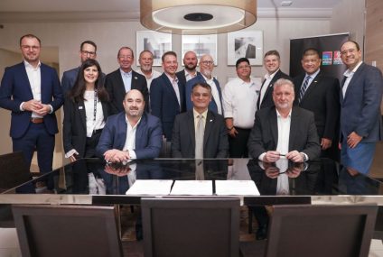 Smart manufacturing and engineering education: strategic partnership